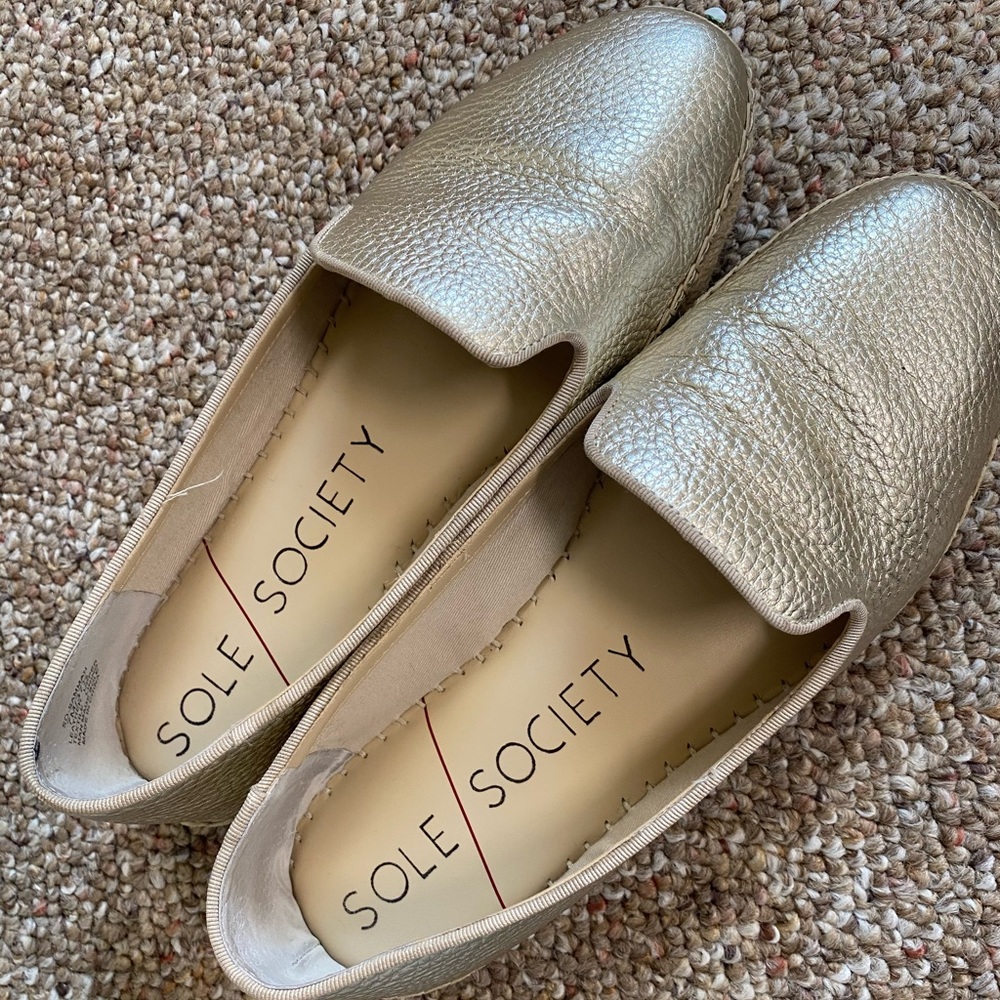 Sole Society Gold Espadrille Flat Loafer 7